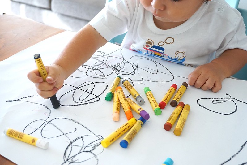 15 Best Kids' Drawing Boards For Little Artists Kidadl